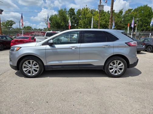 2023 Ford Edge Titanium