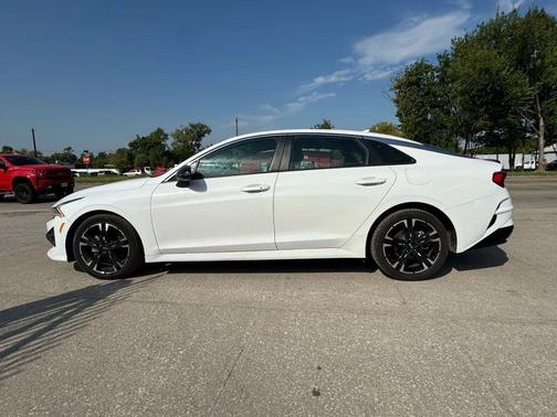 2021 Kia K5 GT-Line