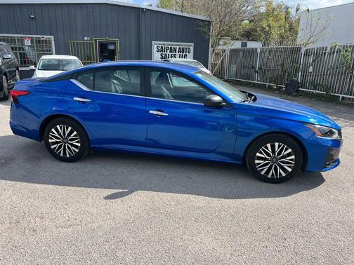 2025 Nissan Altima 2.5 SV