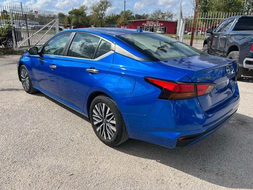 2025 Nissan Altima 2.5 SV