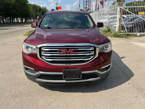 2017 GMC Acadia SLE-2