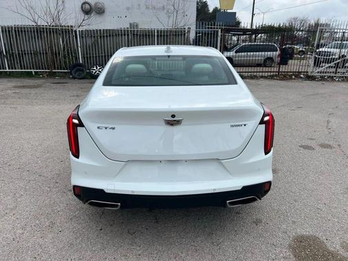 2023 Cadillac CT4 Premium Luxury