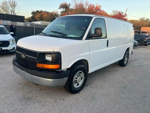 2011 Chevrolet Express 2500 Work Van