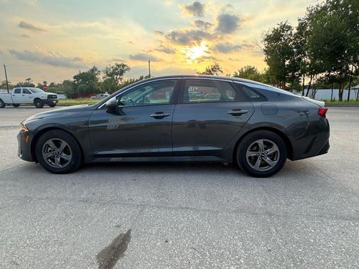 2023 Kia K5 LXS Sedan 4D