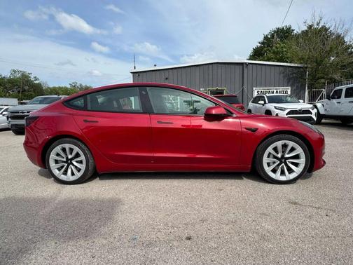 2023 Tesla Model 3 Standard Range