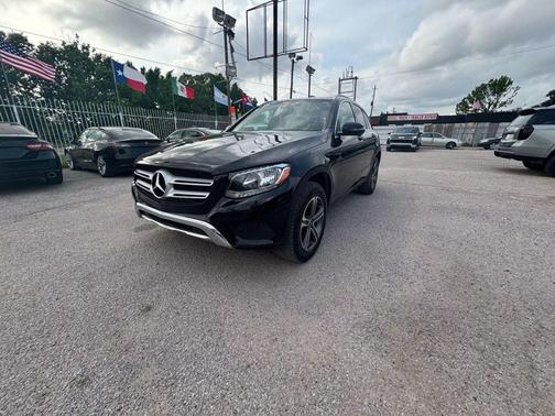2019 Mercedes-Benz GLC 300 Base