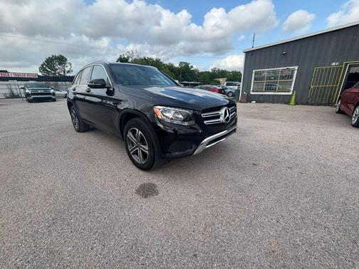 2019 Mercedes-Benz GLC 300 Base