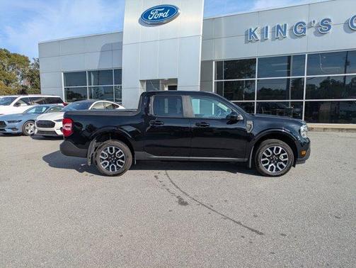 2023 Ford Maverick Lariat