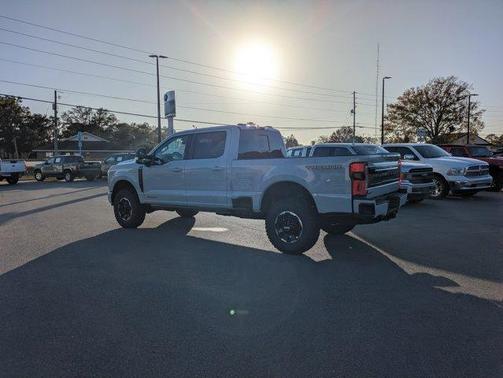 2026 Ford F-250 Platinum