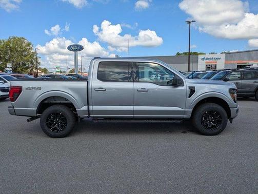 Iconic Silver Metallic 2026 Ford F-150 XLT