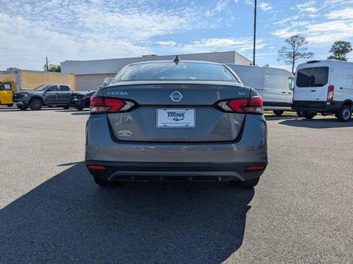 2021 Nissan Versa 1.6 SV