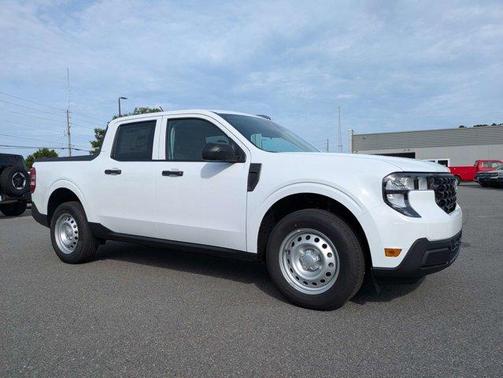 Oxford White 2026 Ford Maverick XL