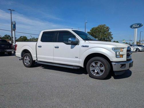 White Platinum Tri-Coat Metallic 2015 Ford F-150 Lariat