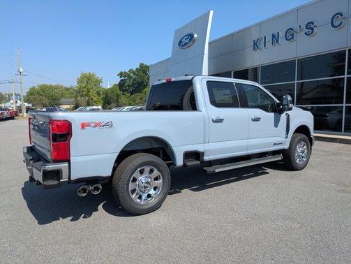 Glacier Gray Metallic 2026 Ford F-250 Lariat