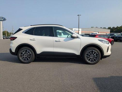 2025 Ford Escape PHEV