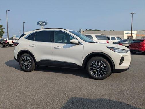 2025 Ford Escape PHEV