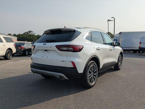 2025 Ford Escape PHEV