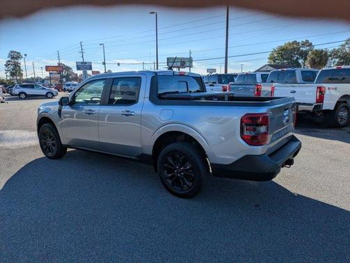 2024 Ford Maverick Lariat