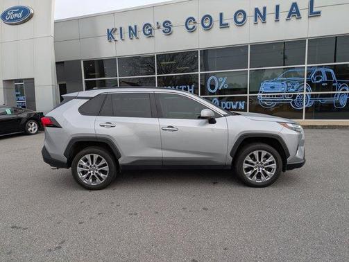 2023 Toyota RAV4 XLE Premium