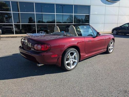 2003 Mazda MX-5 Miata SE