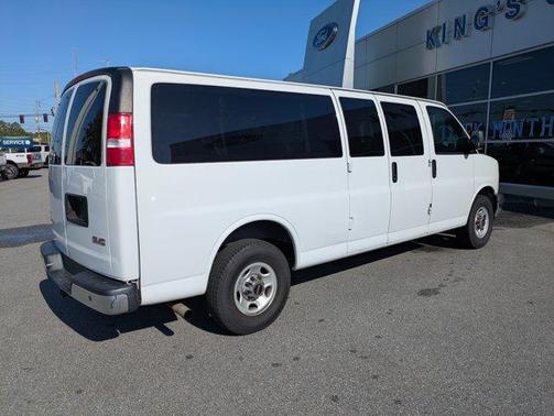 2019 GMC Savana 3500 LT