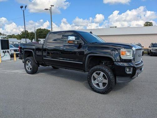 2016 GMC Sierra 2500 Denali