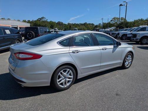 Ingot Silver 2013 Ford Fusion SE