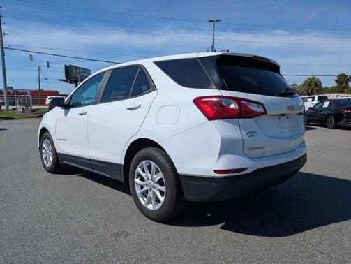 Summit White 2020 Chevrolet Equinox LS