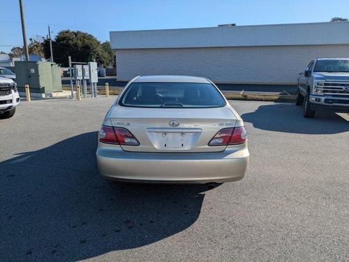 2002 Lexus ES 300 Base (A4)