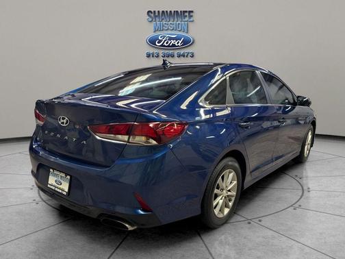 2019 Hyundai SONATA SE