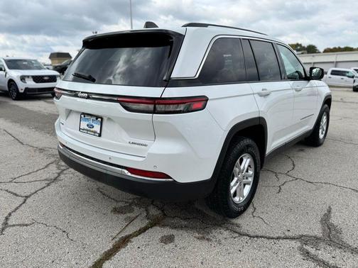 2023 Jeep Grand Cherokee Laredo