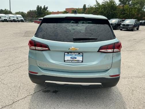 Seaglass Blue Metallic 2022 Chevrolet Equinox LT W/1LT