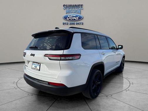 2021 Jeep Grand Cherokee L Laredo