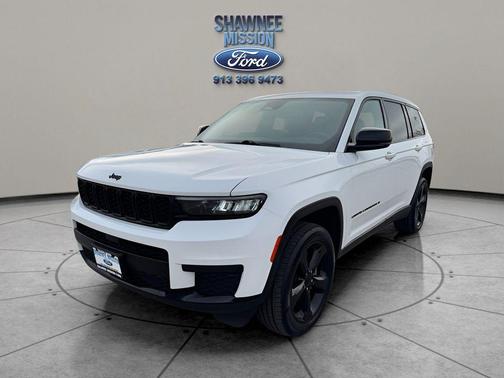 2023 Jeep Grand Cherokee L Laredo