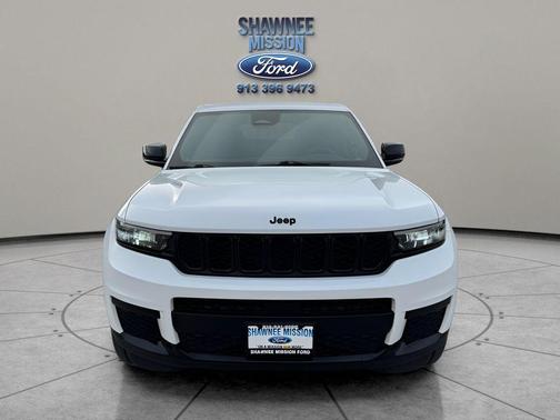 2023 Jeep Grand Cherokee L Laredo