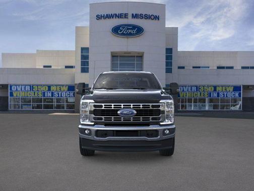 2025 Ford F-350 XLT