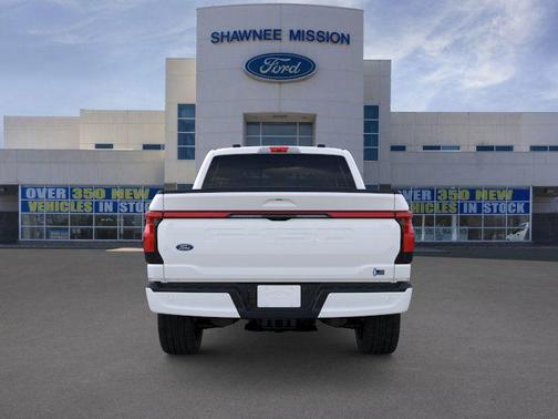 2025 Ford F-150 Lightning Platinum