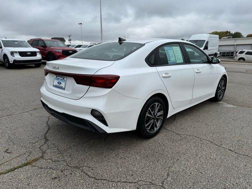 2024 Kia Forte LXS