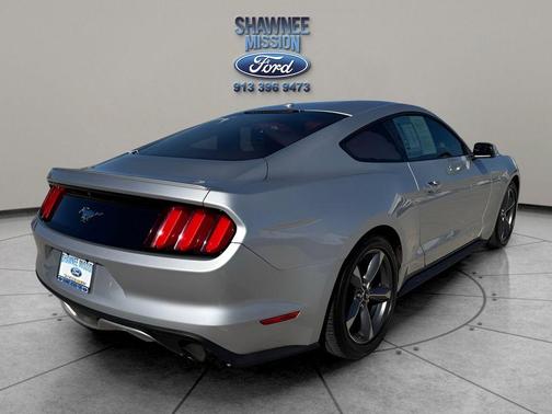 2016 Ford Mustang EcoBoost Premium