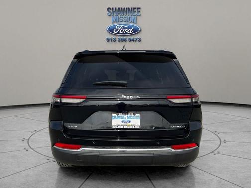 2023 Jeep Grand Cherokee Laredo