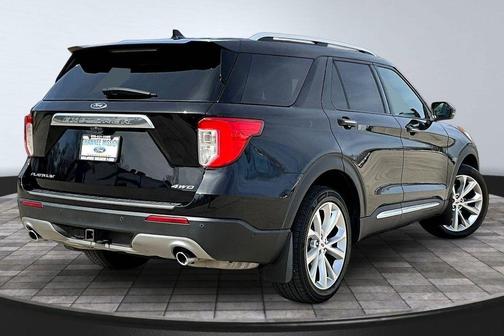 2022 Ford Explorer Platinum