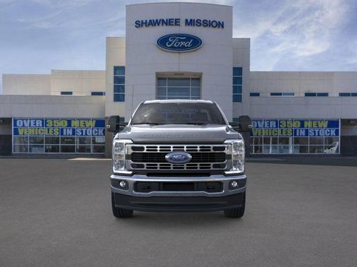 2025 Ford F-350 XLT