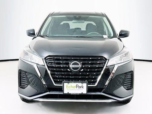 2023 Nissan Kicks S