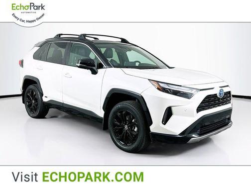 2022 Toyota RAV4 Hybrid SE
