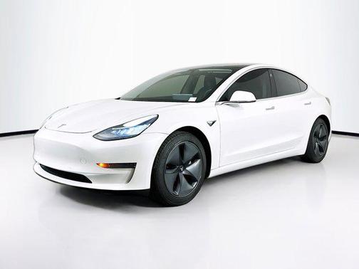 2020 Tesla Model 3 Standard Range Plus