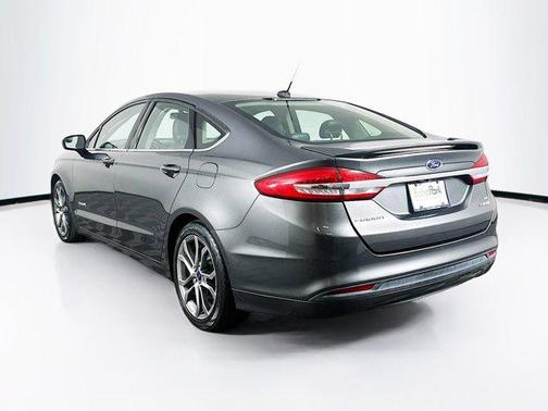 2017 Ford Fusion Hybrid SE