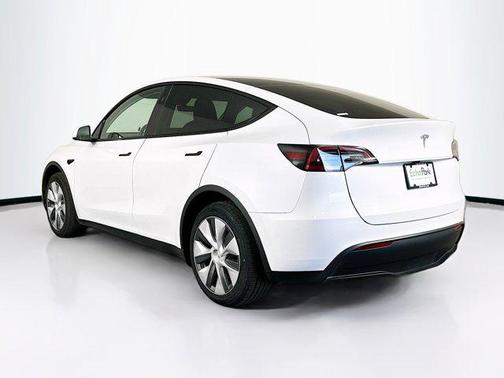 2024 Tesla Model Y Long Range Dual Motor All-Wheel Drive