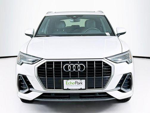 2023 Audi Q3 Premium 45 TFSI S line quattro Tiptronic