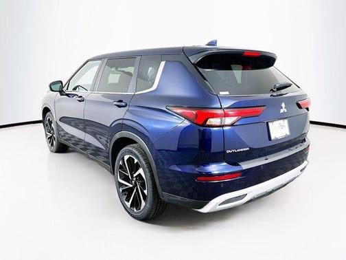 2024 Mitsubishi Outlander SE 2.5 2WD