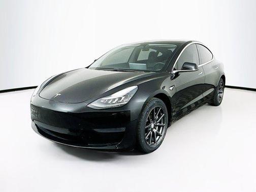 2019 Tesla Model 3 Standard Range Plus